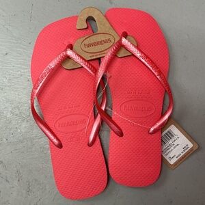 NWT Havaianas Slim Square Pink/Flamingo Flip Flops